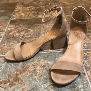 Tan block Sandal heels